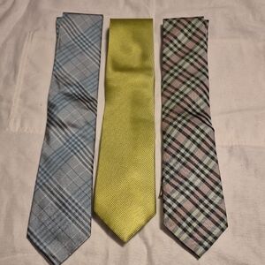 Men's Lime Green Solid Tie — Classic Formal Accessory